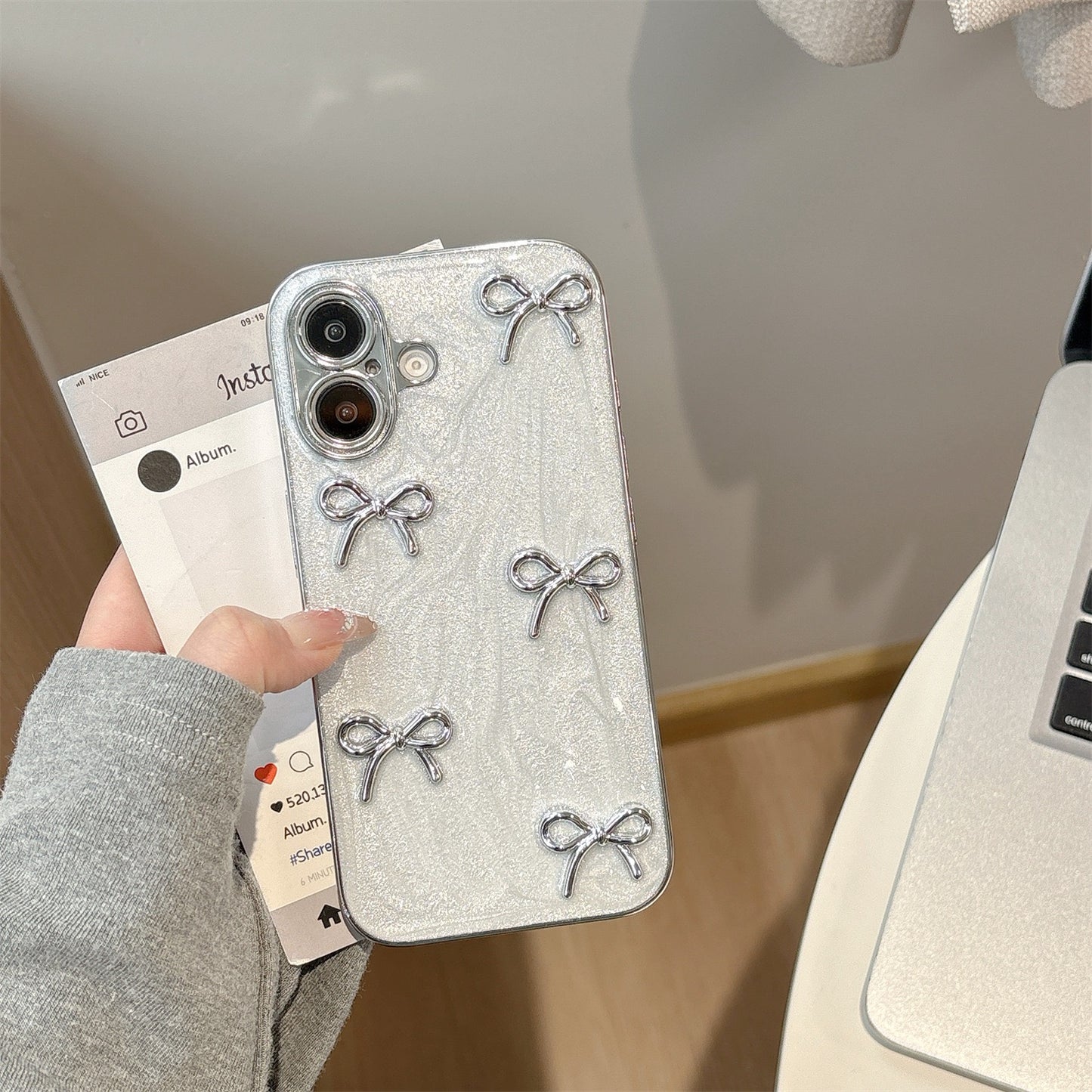 Bow(Silver) Glitter TPU Case – Chic & Protective
